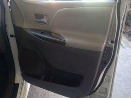 2018 TOYOTA SIENNA LE, WHITE, 3.5L, AT, FWD,  Z25125